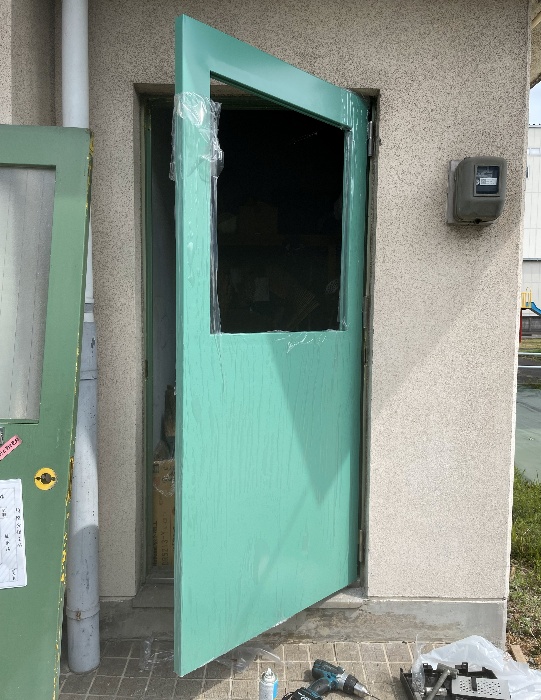建物出入口ドア交換 施工後